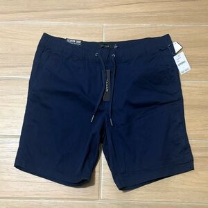 Tahari Men’s Navy Blue Shorts